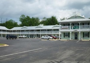 Key West Inn - Boaz