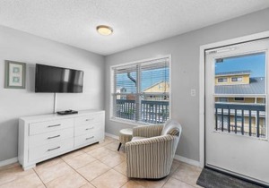 Lagoon Landing 305 condo