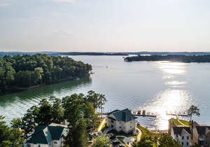 Lakes & Land at Sunset Point! Gorgeous views, Pool, Beach