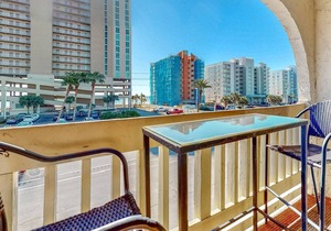 Las Palmas 220 ~ Free Activities with iTrip Vacations
