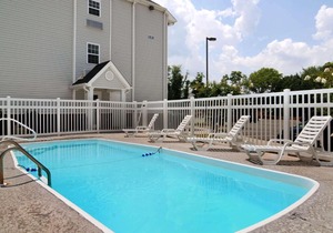 Microtel Inn & Suites by Wyndham Huntsville