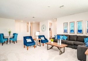 New SOLARA 5 Bdm Villa with South Facing Pool townhouse in Kissimmee