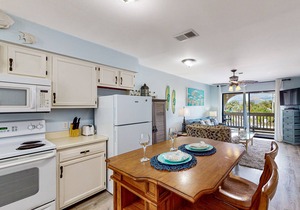Partial lagoon-view charming condo with beach access minutes away
