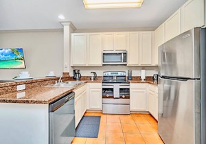 Pet-friendly Resort Getaway with Patio and Pool