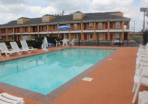 Quality Inn Albertville