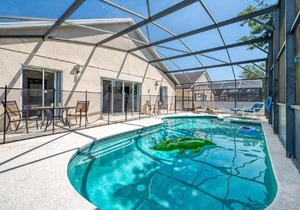 Ref 20 Immaculate 3 Bed villa near Disney Private pool in Davenport
