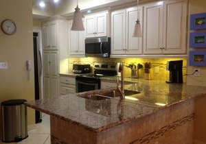 SeaChase 602 East-panoramic view of the beach