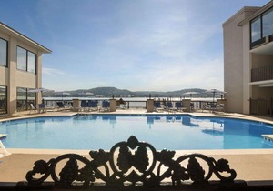 Wyndham Garden Lake Guntersville