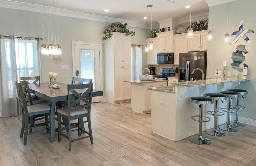 Dauphin Island House | 059 Dauphin Tale