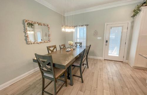 Dauphin Island House | 059 Dauphin Tale