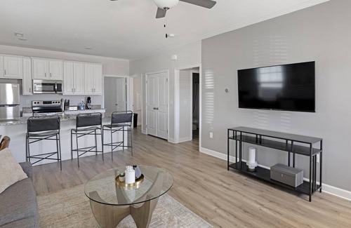 Huntsville Apartment | 108 m² Apartment ∙ 2 bedrooms ∙ 4 guests