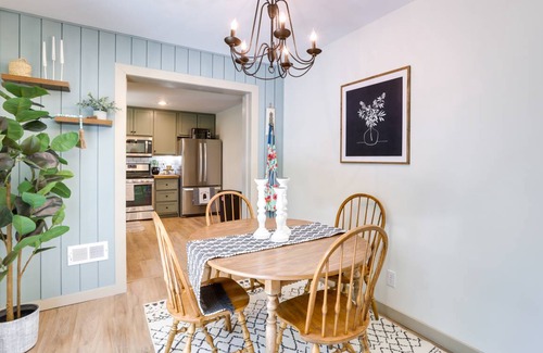 Moody House | 130 m² House ∙ 3 bedrooms ∙ 6 guests