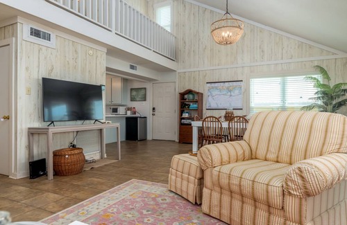 Silver Cay House | 149 m² House ∙ 3 bedrooms ∙ 6 guests