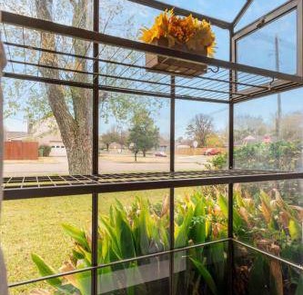 Montgomery House | 186 m² House ∙ 1 bedroom ∙ 14 guests