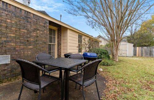 Montgomery House | 186 m² House ∙ 1 bedroom ∙ 14 guests