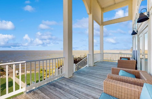 Fairhope House | 204 m² House ∙ 3 bedrooms ∙ 6 guests