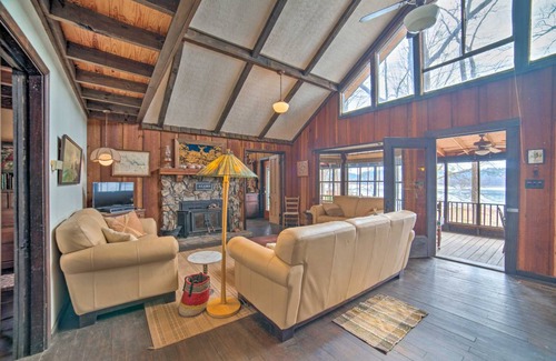Shelby House | 212 m² House ∙ 4 bedrooms ∙ 8 guests