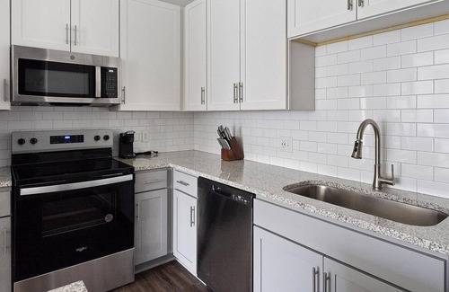 Homewood Apartment | 68 m² Apartment ∙ 1 bedroom ∙ 2 guests