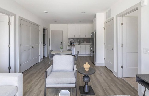 Huntsville Apartment | 87 m² Apartment ∙ 2 bedrooms ∙ 4 guests
