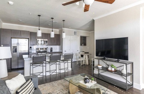 Huntsville Apartment | 93 m² Apartment ∙ 2 bedrooms ∙ 4 guests