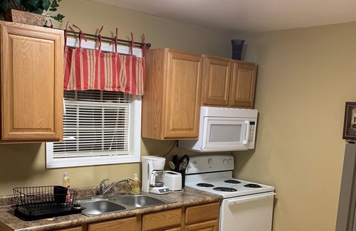 Groveoak House | Bass bunker at Guntersville Lake !!!