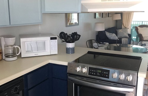 Gulf Shores Condo | Beachside 2 bedroom 2 bathroom with Beach Views, Unit B27, fresh updates!