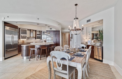 Orange Beach East Condo | Bella Luna 202 - Luxury Condo - walking distance to Flora Bama-Sleeps 8