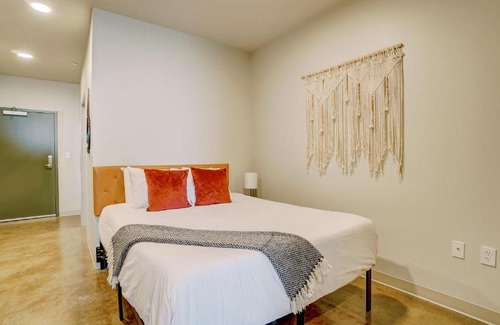Central City Apartment | FRONTDESK Market Lofts Downtown Birmingham