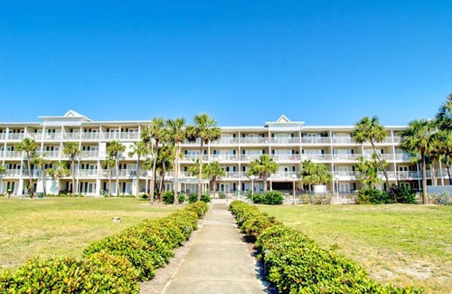 Ono Island Apartment | Grand Caribbean #412 East