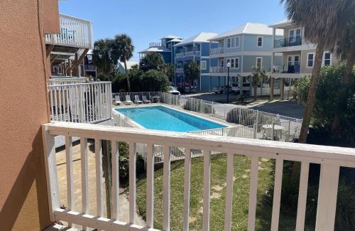 Gulf Shores Apartment | Laguna Bella B8 condo