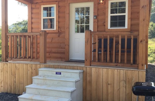 Groveoak Cabin | Little fishing cabin by the lake “Come catch some memories “