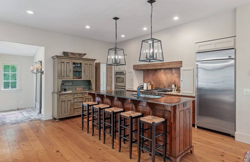 Arley House | Live the Lake Life - Paddle, Play, Relax: The perfect Lakefront Getaway!