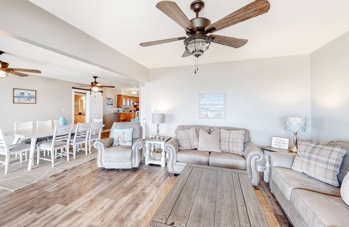 Silver Cay House | Lovely beachfront home with a private dock & spacious deck - dogs welcome