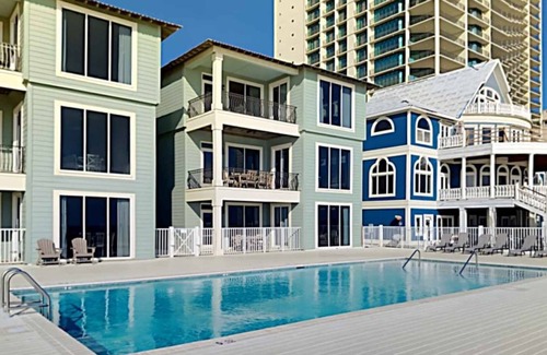 Orange Beach House | Luxury home w. breathtaking Gulf views directly on beach