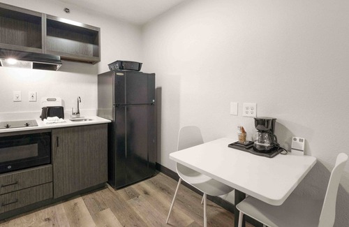 Mobile Hotel | Motel 6 Mobile, AL – Airport Blvd