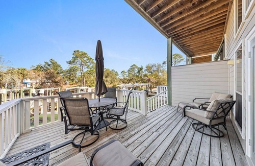 Cotton Bayou House | Outdoor Pool | Family Friendly Near Beach | My Beach Getaways