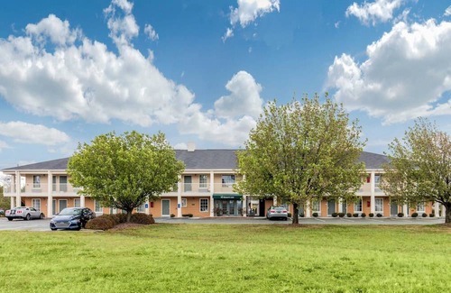 Oxford Hotel | Quality Inn Oxford Anniston I-20 exit 188