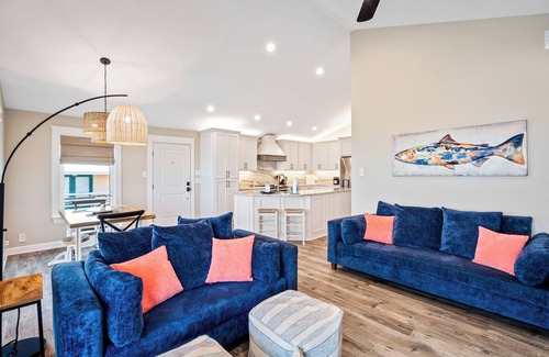 Dauphin Island House | Rare gem! Canal home offering boat dock, fishing pier, 3 kayaks & paddleboard