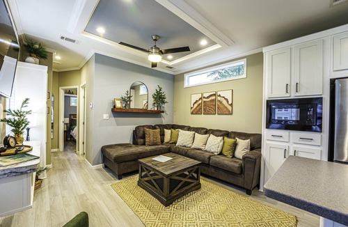 Baker County Cabin | 1 Bed/1 Bath - Pet Friendly, Sleeps 4 - 1 Bed/1 Bath - Pet Friendly, Sleeps 4