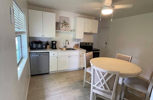 Venetian Way House | 1 block to the beach, perfect!