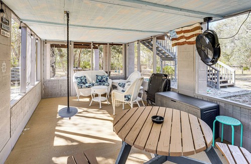 Old Town Cottage | < 1 Mi From Suwannee River, Hideaway w/Lanai