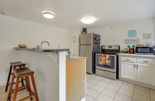 Fanning Springs House | 1 Mi to Fanning Springs! Home on Private Acreage