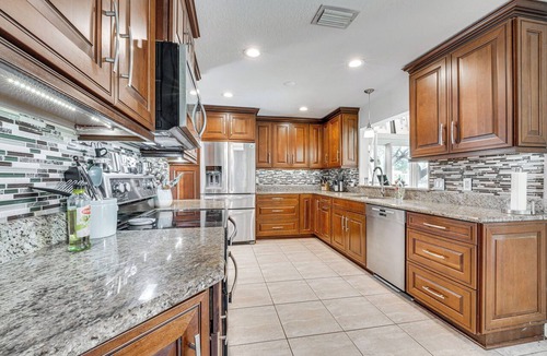 Orlando House | 10 Mi to Disney World: Lakeside Orlando Getaway
