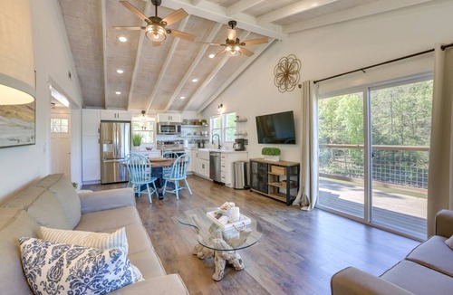Talladega House | 102 m² House ∙ 2 bedrooms ∙ 6 guests