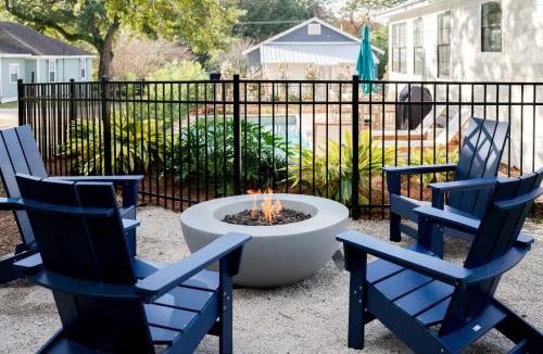 Fairhope House | 108 the Church St Collection with Pool