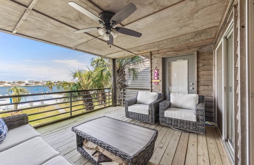 Ono Island Condo | 121 m² Condo ∙ 2 bedrooms ∙ 8 guests