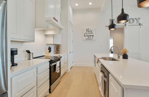 College Station House | 12th Man Hideout