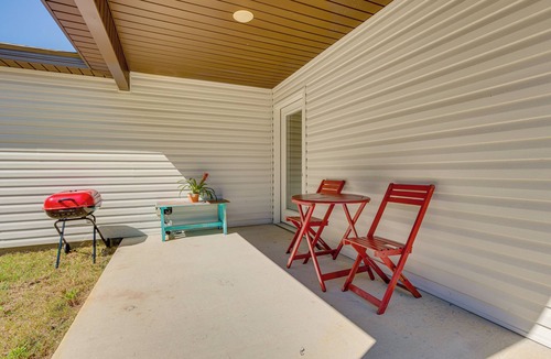 Duncanville House | 13 Mi to Tuscaloosa Riverwalk: Cottondale Home