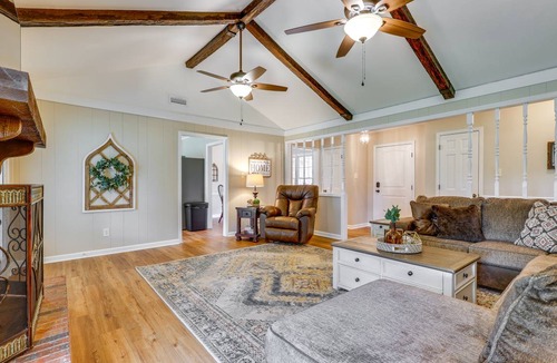 Decatur House | 148 m² House ∙ 3 bedrooms ∙ 6 guests