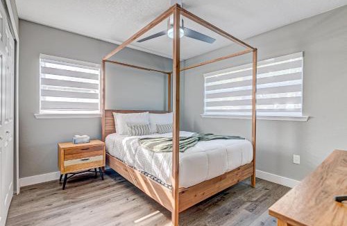 Venetian Way House | 150 W Suwannee Ln